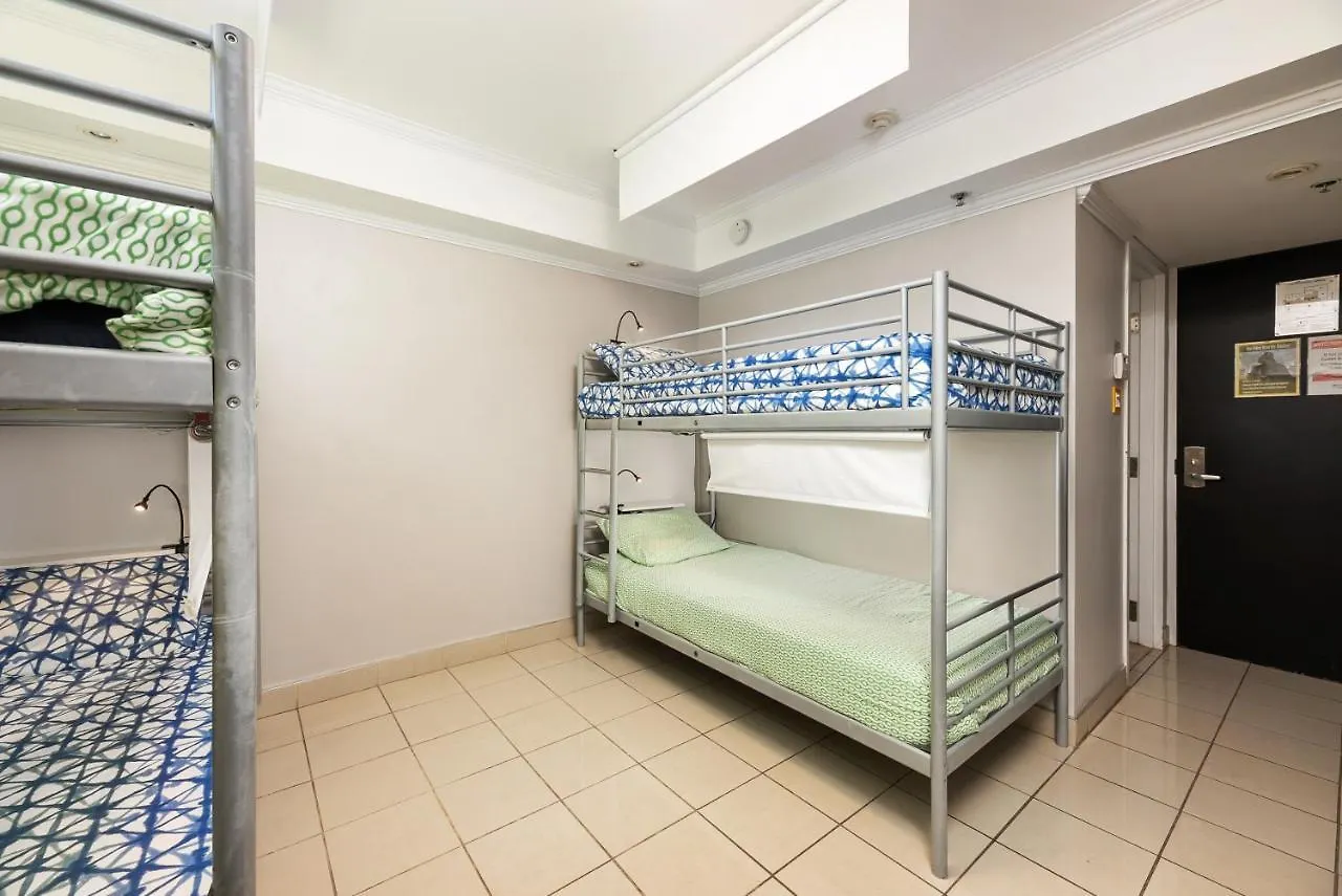 Samesun Montreal Hotel & Hostel