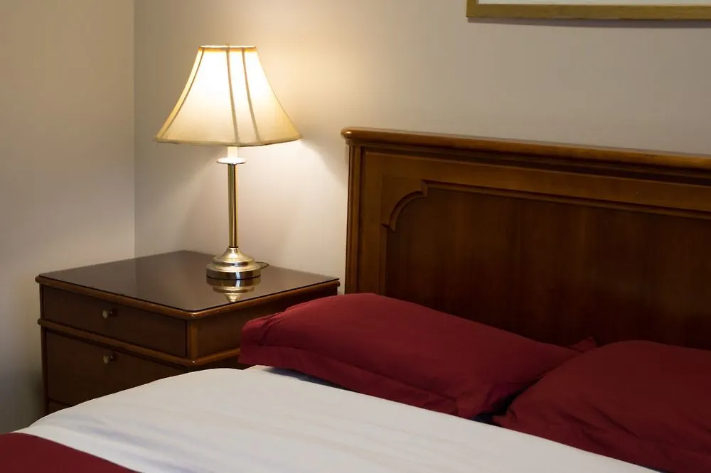 Samesun Montreal Hotel & Hostel